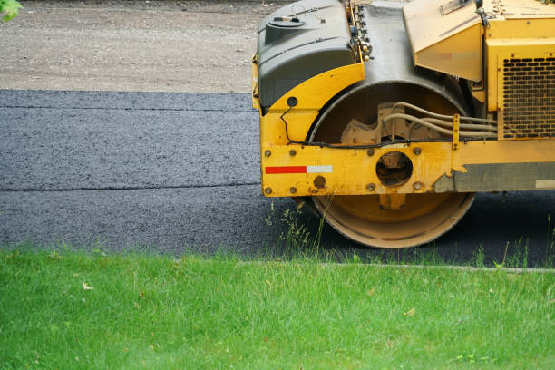 Best Custom Driveway Pavers  in Lyndonville, VT
